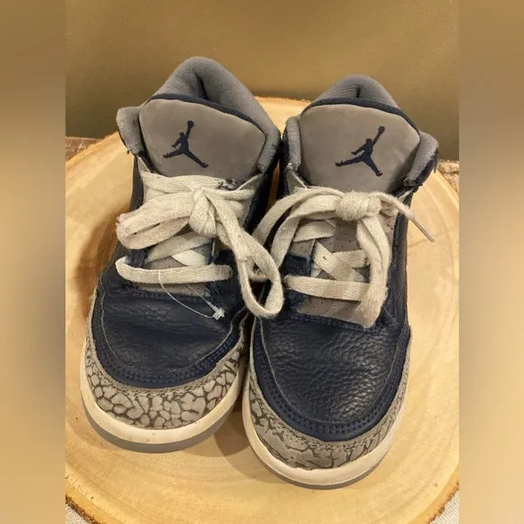 NIKE JORDAN 3 RETRO GEORGETOWN BLUE/GREY LEATHER SNEAKERS SHOES YOUTH SZ 1