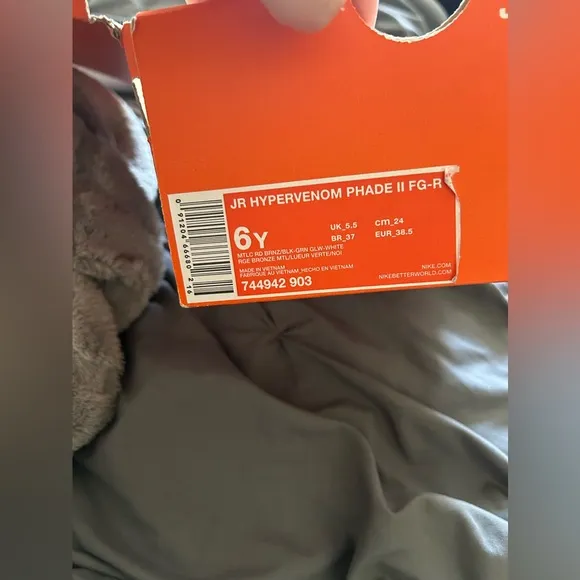 Nike JR Hypervenom Phade Soccer shoes