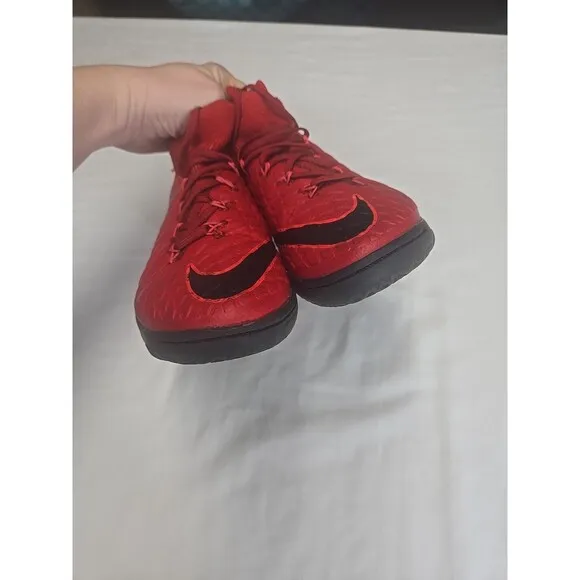Nike JR Hypervenomx Proximo 2 DF IC Football Shoes Color University Red Black 5Y