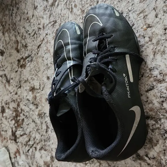 Nike Jr Legend Nine Club FG MG Soccer Cleats Size 1.5Y Phantom Cleats Shoes