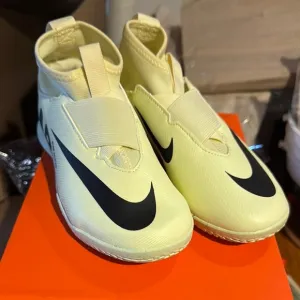 Nike Jr Zoom Superfly 9 Academy IC NWT
