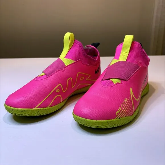 Nike Jr Zoom Vapor 15 Academy IC Neon Pink‎ Soccer Shoes US Size 5.5Y DJ5619-605