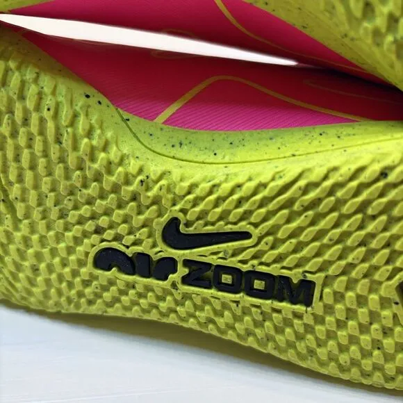 Nike Jr Zoom Vapor 15 Academy IC Neon Pink‎ Soccer Shoes US Size 5.5Y DJ5619-605