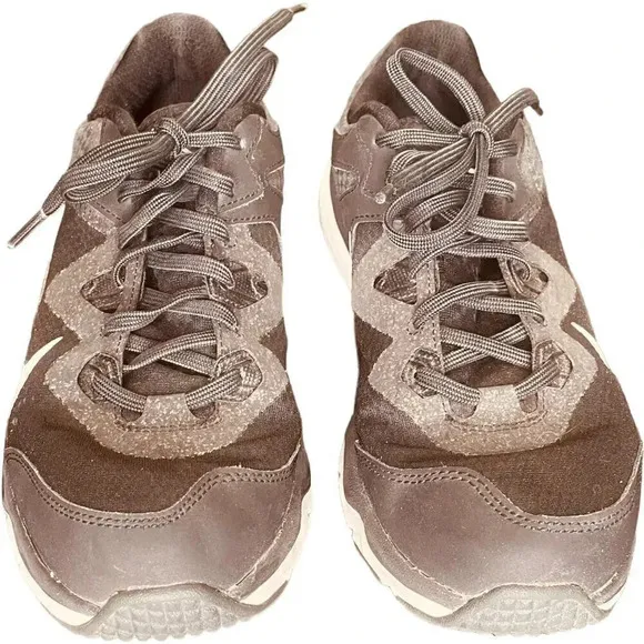 Nike Juniper Trail Men's Black, Gray &amp; White Trail-Running Athletic Shoes