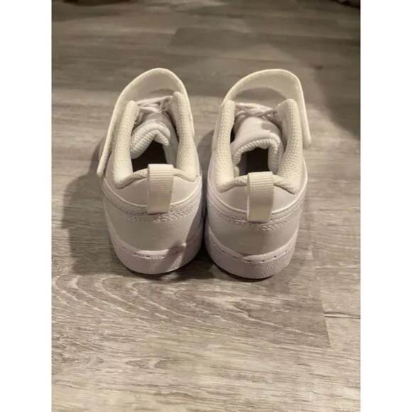 Nike Kids Boy's Court Borough Low Shoes Size 10C White