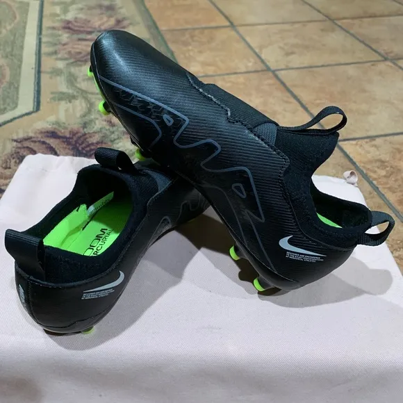 NIKE KIDS ZOOM MERCURIAL VAPOR 15 ACADEMY FG/MG