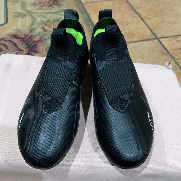 NIKE KIDS ZOOM MERCURIAL VAPOR 15 ACADEMY FG/MG