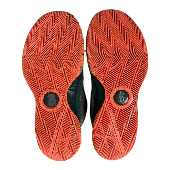 Nike Kyrie 1 Venus Flytrap Emerald Green Irving 13C Basketball Shoes 717220-313