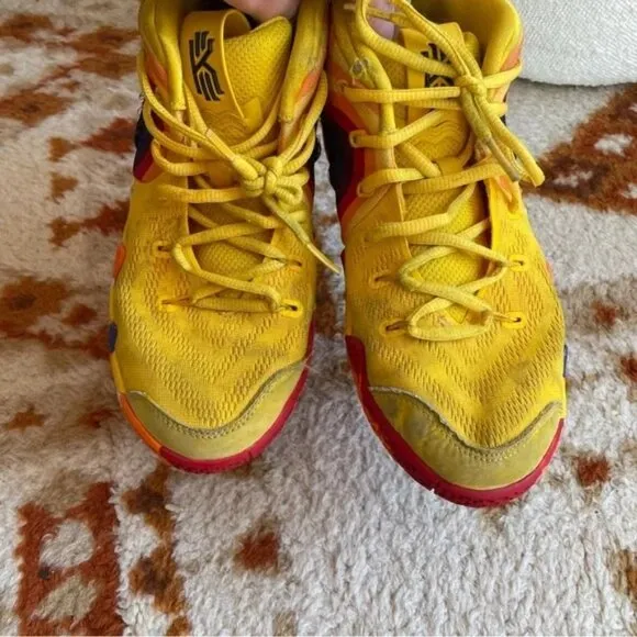 Nike Kyrie 4 '70s Decades Pack Amarillo Irving 943806-700 Youth 6.5/Women’s 8.5