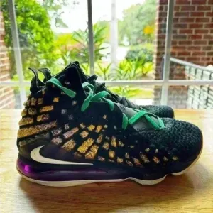 Nike‎ Lebron 17 XVII Lakers Size 11 BQ3177-004 Black Yellow Amarillo Eggplant