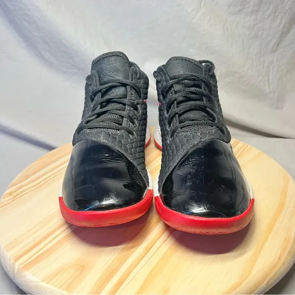 Nike LeBron Witness 3 Premium