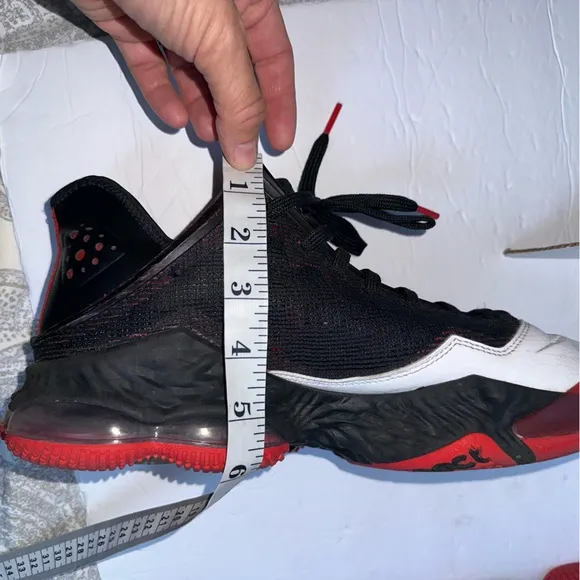 Nike LeBron XIX 19 Low Bred DH1270-001 Black Red Basketball Shoes Men’s- Size 12