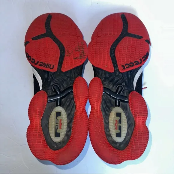 Nike LeBron XIX 19 Low Bred DH1270-001 Black Red Basketball Shoes Men’s- Size 12