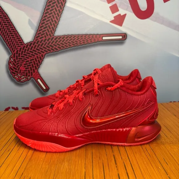 Nike Lebron XXI Bright Crimson Gym Red Mens Size 10 Basketball Shoes NEW