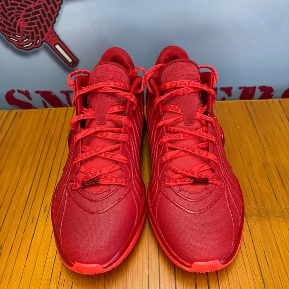Nike Lebron XXI Bright Crimson Gym Red Mens Size 10 Basketball Shoes NEW