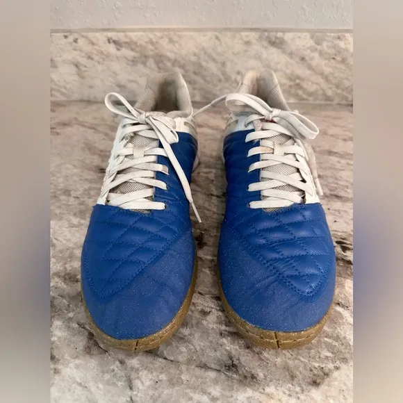 Nike Lunargato 2 IC Soccer Shoe Sz. 7