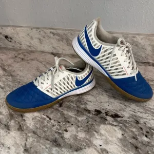 Nike Lunargato 2 IC Soccer Shoe Sz. 7