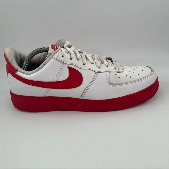 Nike Men’s Air Force 1 ‘07 University Red White Low Top Basketball Shoe- Size 11
