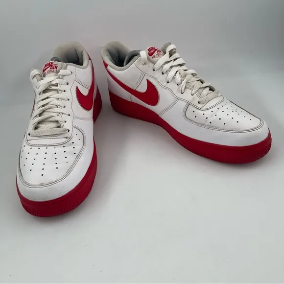 Nike Men’s Air Force 1 ‘07 University Red White Low Top Basketball Shoe- Size 11