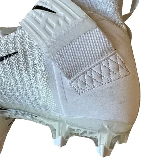 Nike Men’s Alpha Menace Elite 2 Football Shoes White/Black Size 11.5