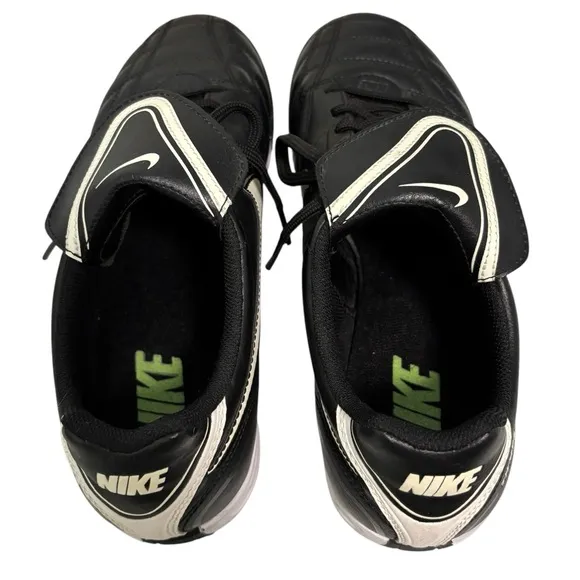 Nike Men's Black Tiempo Soccer Shoes - SIZE 8 - BLK/WHT - EXCELLENT CONDITION
