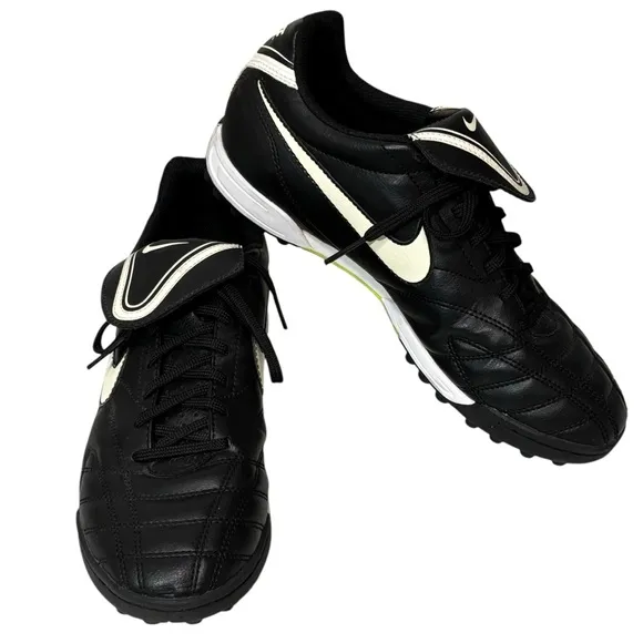 Nike Men's Black Tiempo Soccer Shoes - SIZE 8 - BLK/WHT - EXCELLENT CONDITION