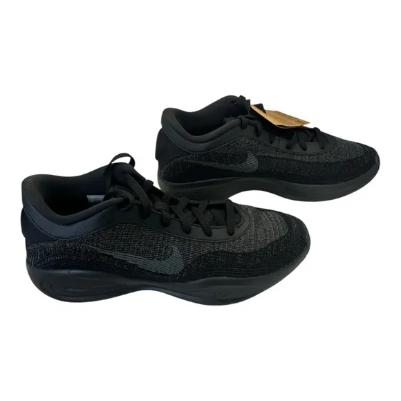Nike Men's G.T. Hustle Academy Triple Black Athletic Basketball Sneakers Size 11