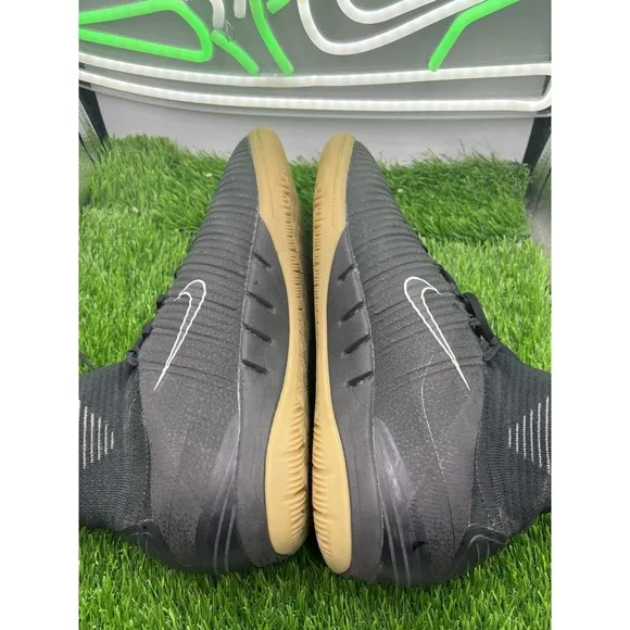 Nike Mens Rare Mercurialx Proximo II IC  831976 009 Black Soccer Shoes Size 9.5