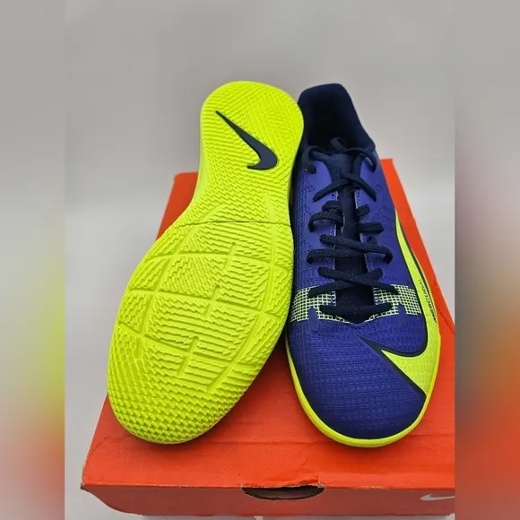 Nike Mercurial Vapor 14 Academy IC GS 'Lapis Volt' Soccer Shoes