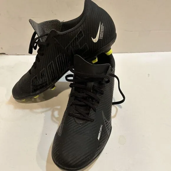 Nike Mercurial Vapor 15 Club MG Shadow. Sz 6.5 Black Sneakers/Bright Green Cleat