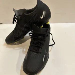 Nike Mercurial Vapor 15 Club MG Shadow. Sz 6.5 Black Sneakers/Bright Green Cleat