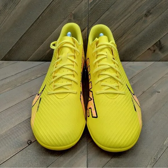 Nike Mercurial Vapor 15 Club MG Soccer Cleats Men Size 11.5 Yellow Strike Sunset