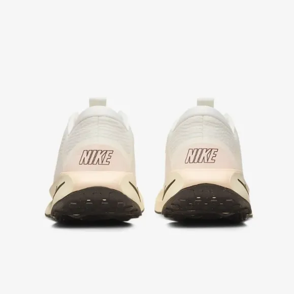 Nike Motiva Sail Black Gym Shoes DV1238 105 Women's Size 11