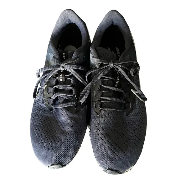 Nike Pegasus 38 Men's Road Running Shoes Thunder Blue Size 7 Women’s 9.5