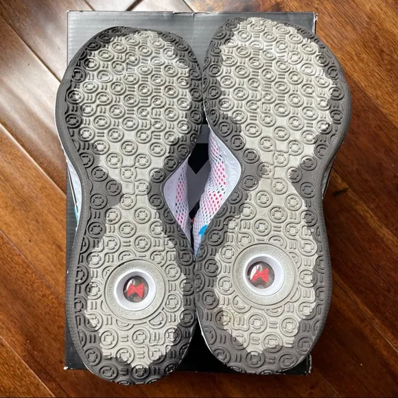 NIKE PG 4 Shoe Football Grey/Laser Blue 8.5 Mens 10 Wmns