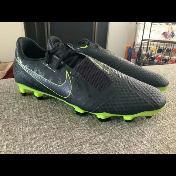Nike Phantom Venom Academy Soccer Cleats Size 12 &amp; 13 AO0556-007 NEW
