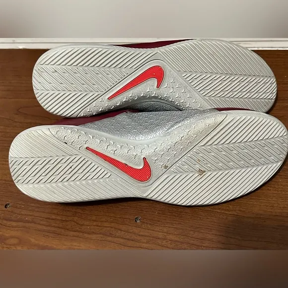 Nike Phantom Vision Academy DF IC Soccer Shoes Team Red Grey Men’s Size 10