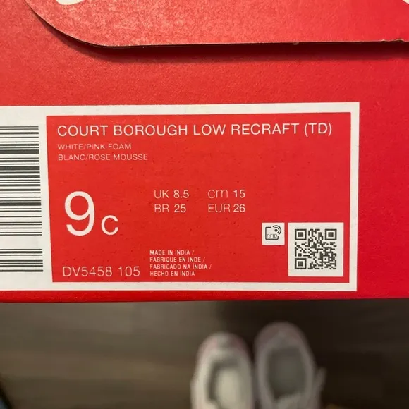 Nike pink and white girls court borough low recraft size 9C -NWT