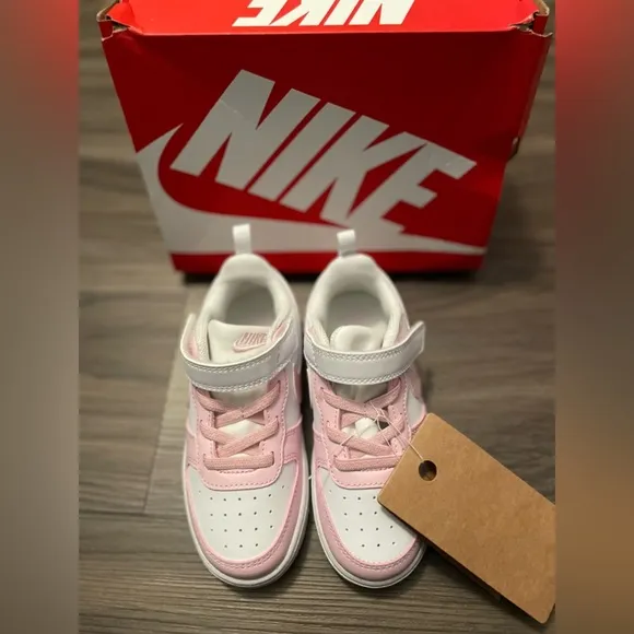 Nike pink and white girls court borough low recraft size 9C -NWT