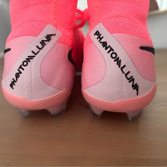 Nike Pink Phantom Luna Elites (Soccer Cleats)