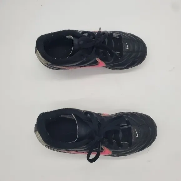 NIKE Premier 3 Chaser FG-R Soccer Cleats Size 11C Shoes Pink Blk
