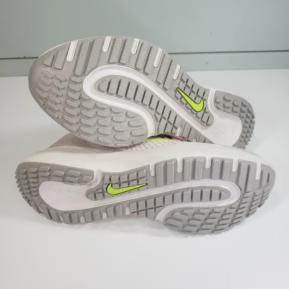 Nike React Escape Run FlyKnit Pink Oxford Volt DC4269-101 Running Shoes size 7.5