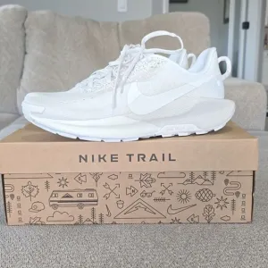 Nike Reactx Pegasus Trail 5 Summit White Running Shoes - Size 9.5