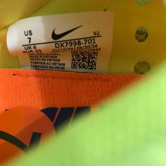 Nike Rival Waffle 6 Road and Cross-Country Racing Shoes