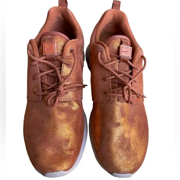 Nike Roshe One Premium Lace Up Athletic Shoes Metallic Tawny Bronze Orange- 7.5