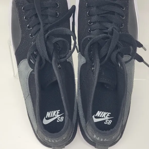 Nike SB Blazer Court Mid Premium Skate Shoes Black FB1378-001 Mens Size 6 New