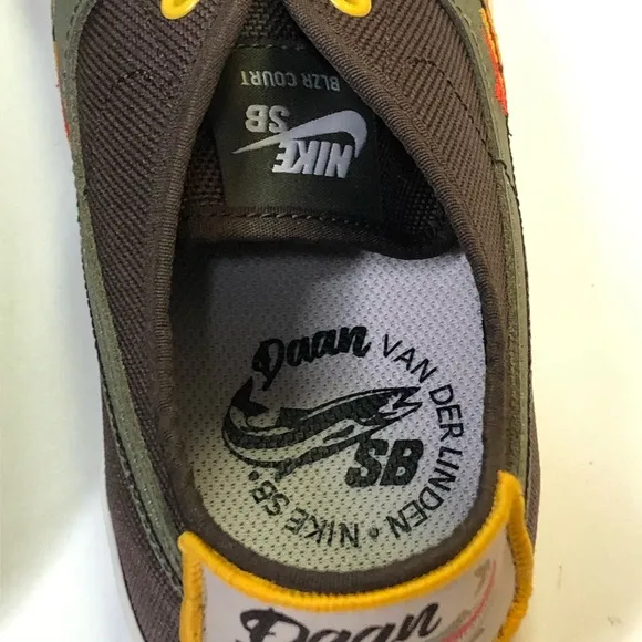 Nike SB Men Size 8.5 DVDL Brown Skater Sneakers
