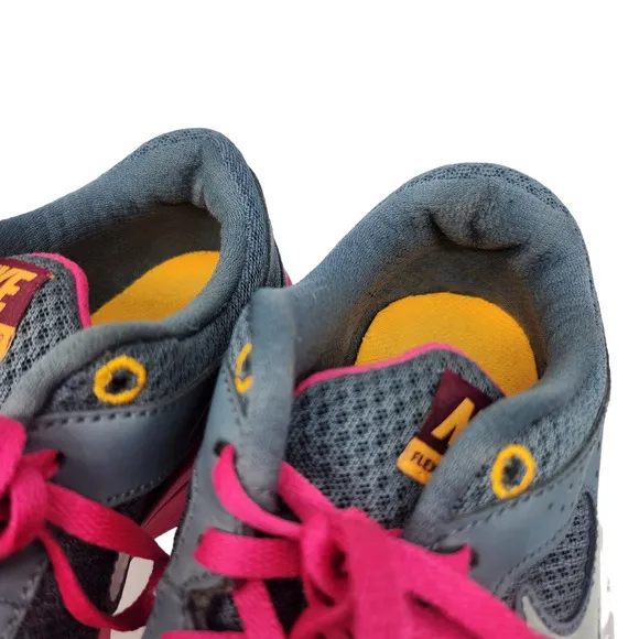 Nike Shoes Womens 6 Hot Pink Gray White Swoosh Tennis Running Gym Sneakers