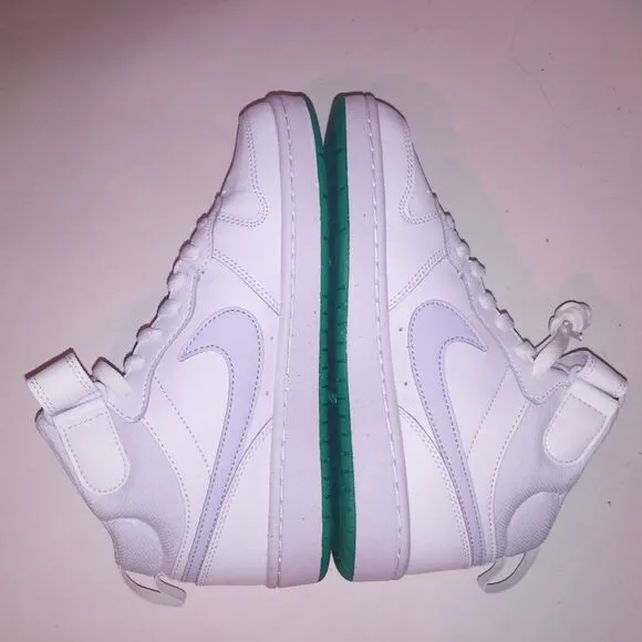 Nike Sneakers Size 5.5 Youth Court Borough Mid 2 GS White Gray Green Kids Shoes
