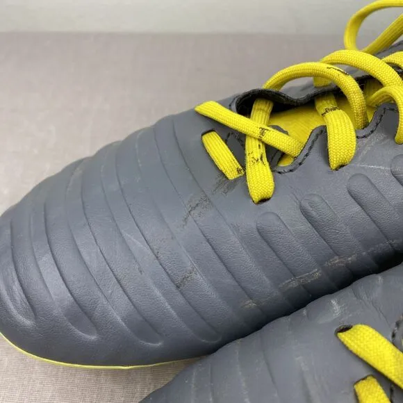 Nike soccer cleats men 9.5 gray lace legend 7 tiempo FG a02597-070 Leather